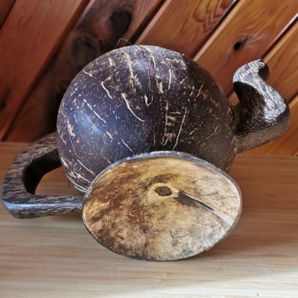 Coconut Shell Teapot - Picture 9 of 12